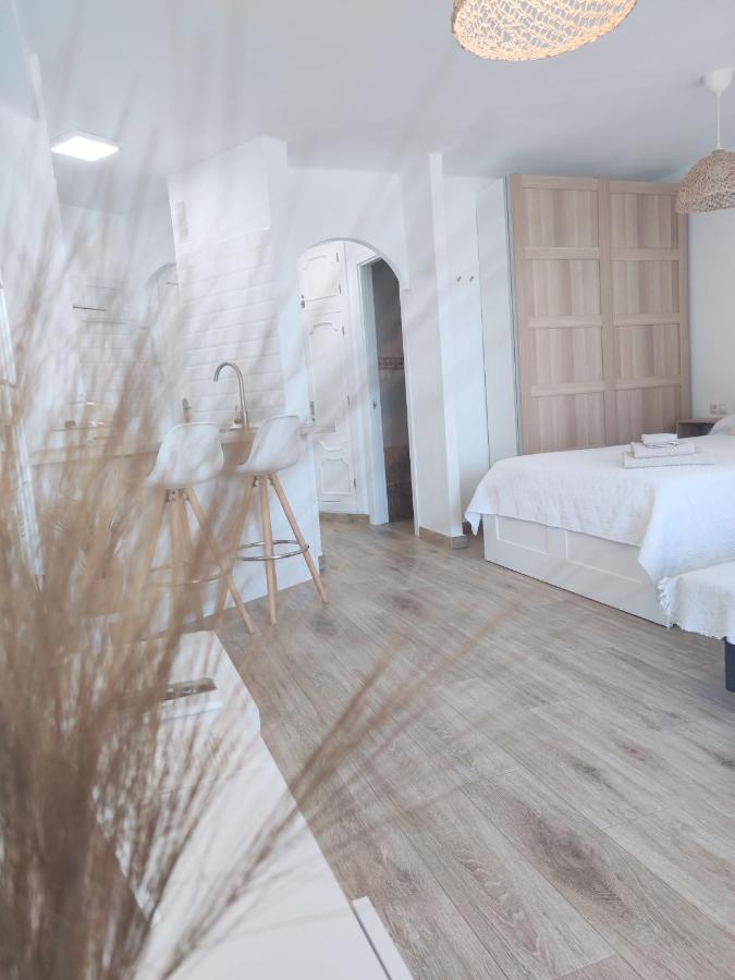 Apartamento Ohana, Costa Del Sol อัลการ์โรโบ คอสตา ภายนอก รูปภาพ