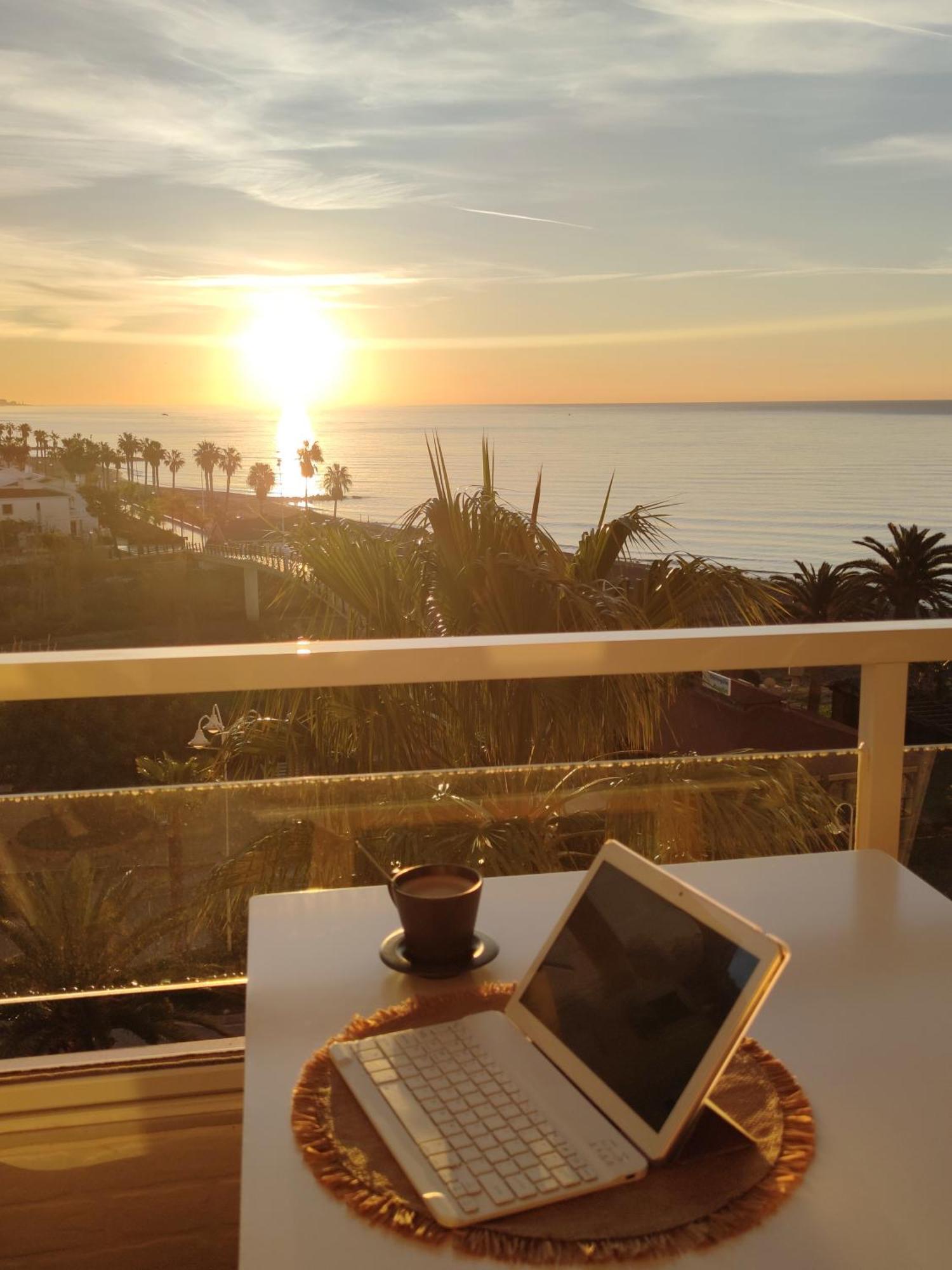 Apartamento Ohana, Costa Del Sol อัลการ์โรโบ คอสตา ภายนอก รูปภาพ